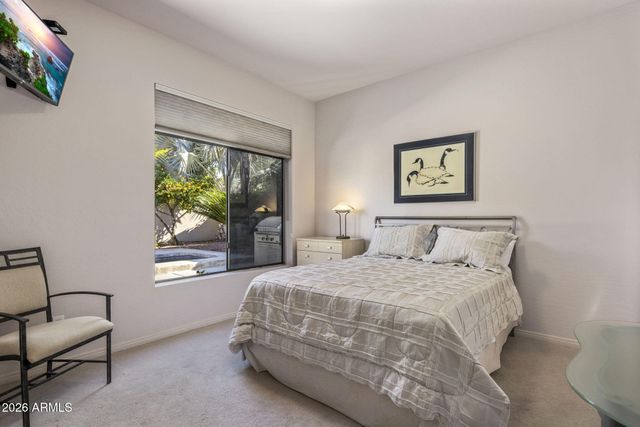 7465 E COCHISE Road, Scottsdale, AZ 85258