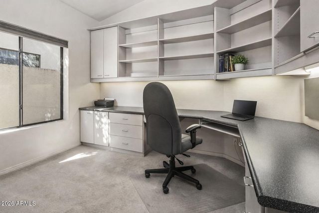 7465 E COCHISE Road, Scottsdale, AZ 85258