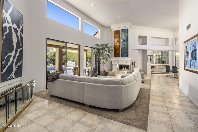 7465 E COCHISE Road, Scottsdale, AZ 85258