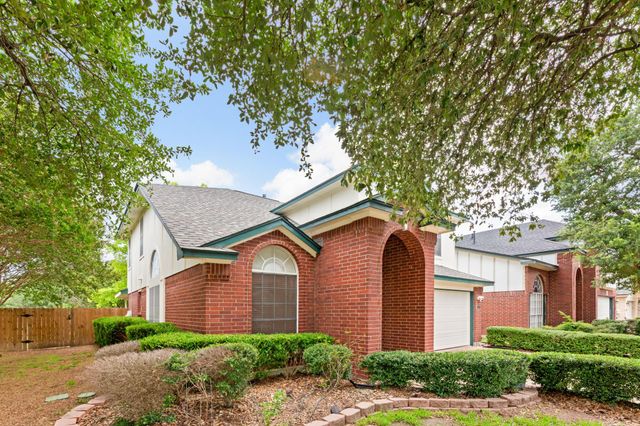 3301 Texas Topaz DR, Austin, TX 78728