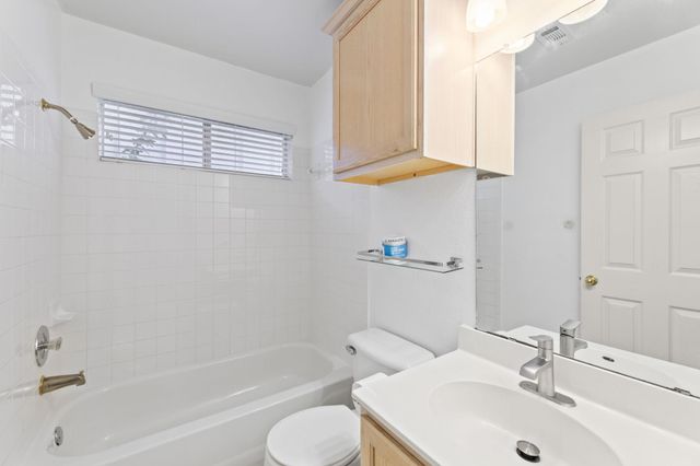 3301 Texas Topaz DR, Austin, TX 78728