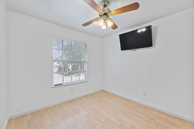 3301 Texas Topaz DR, Austin, TX 78728