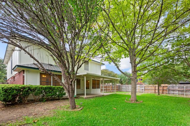 3301 Texas Topaz DR, Austin, TX 78728