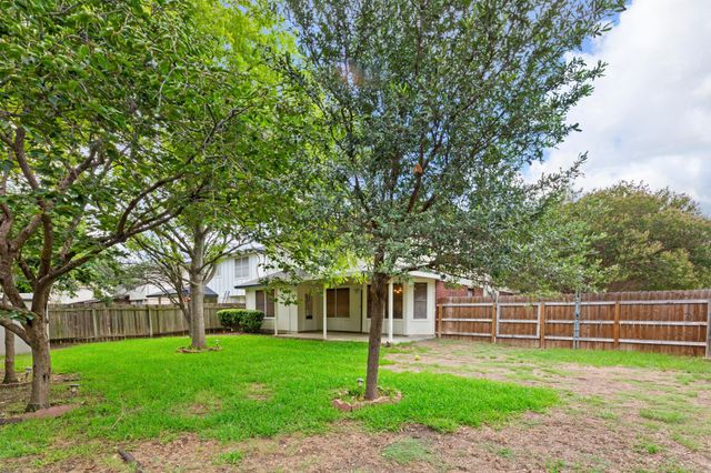 3301 Texas Topaz DR, Austin, TX 78728