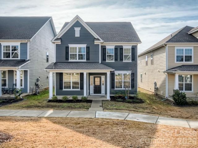 8123 Cornhill Avenue, Charlotte, NC 28277
