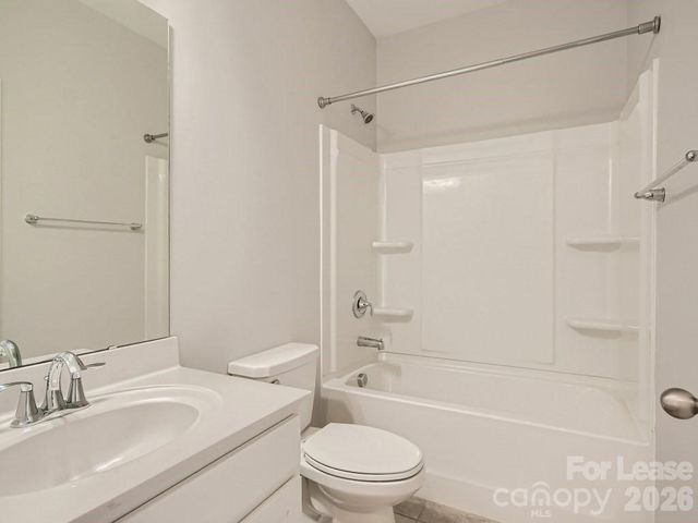 8123 Cornhill Avenue, Charlotte, NC 28277