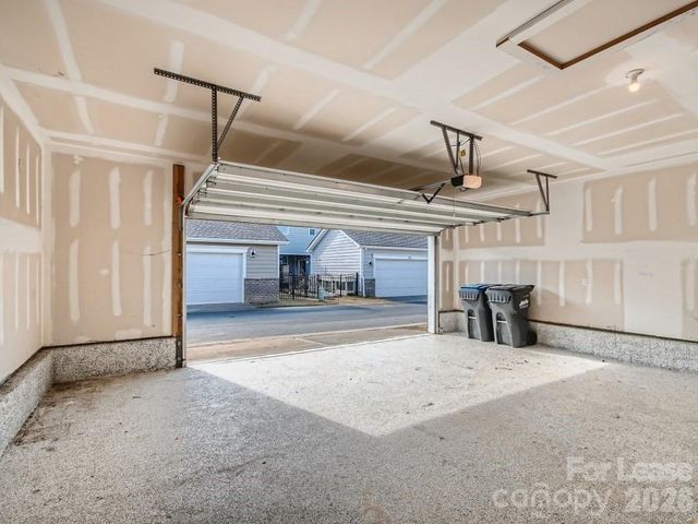 8123 Cornhill Avenue, Charlotte, NC 28277