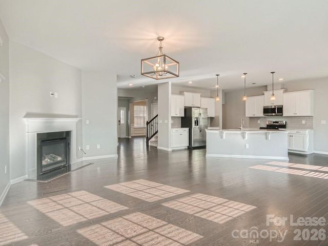 8123 Cornhill Avenue, Charlotte, NC 28277