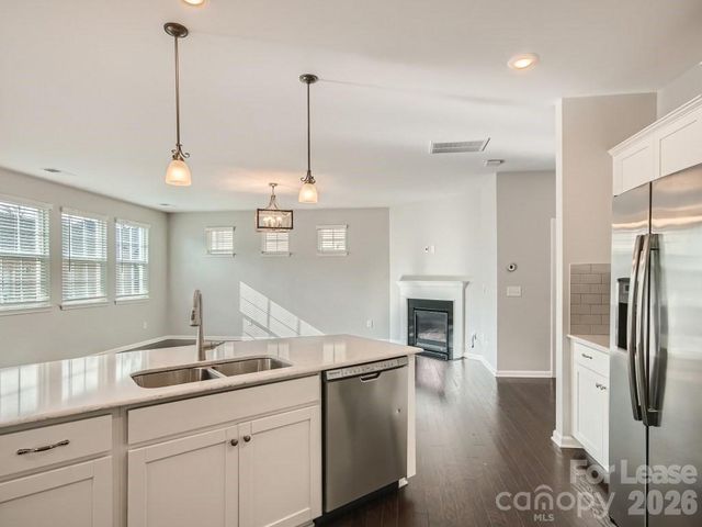 8123 Cornhill Avenue, Charlotte, NC 28277