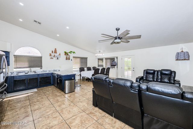 3671 W Arrowwood Place, Tucson, AZ 85741