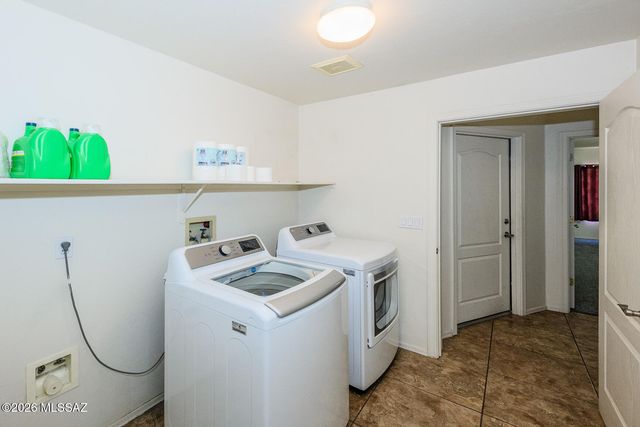 3671 W Arrowwood Place, Tucson, AZ 85741