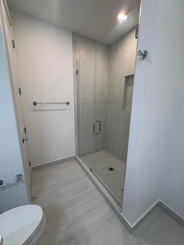 109 Royal Palm Circle, Tequesta, FL 33469