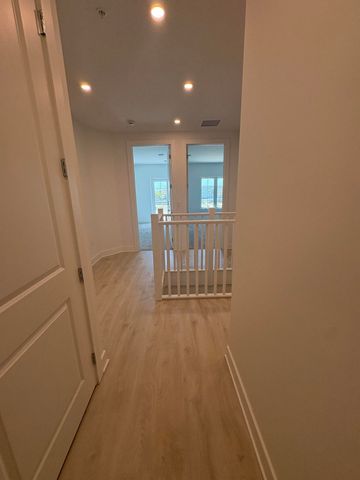 109 Royal Palm Circle, Tequesta, FL 33469