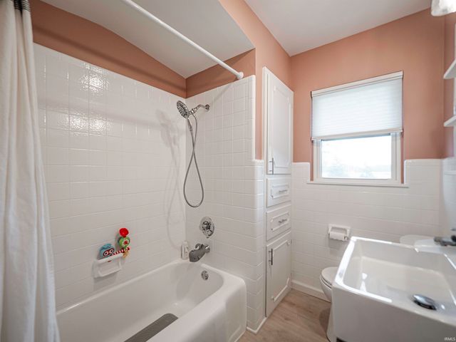 5621 Pollack Avenue, Evansville, IN 47715