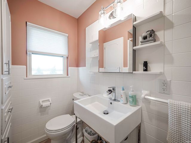 5621 Pollack Avenue, Evansville, IN 47715