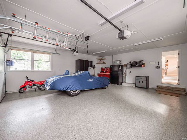5621 Pollack Avenue, Evansville, IN 47715