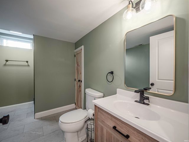 5621 Pollack Avenue, Evansville, IN 47715