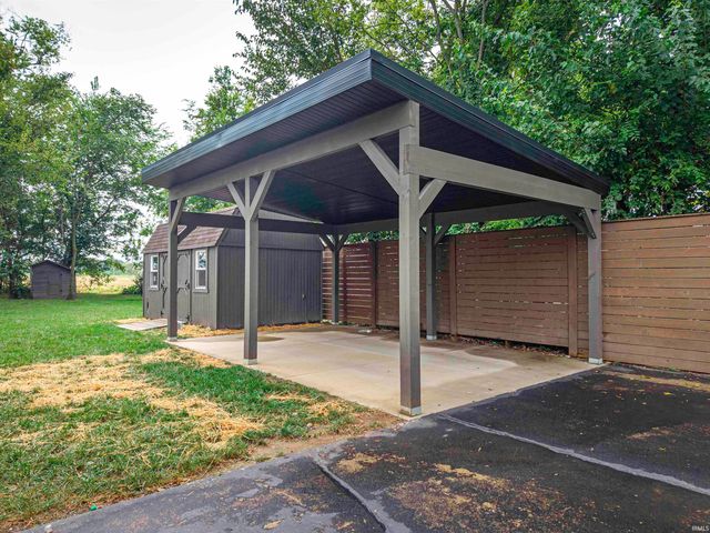 5621 Pollack Avenue, Evansville, IN 47715