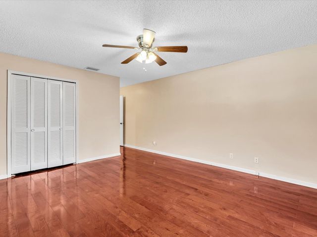 4951 Equestrian Circle A, Boynton Beach, FL 33436