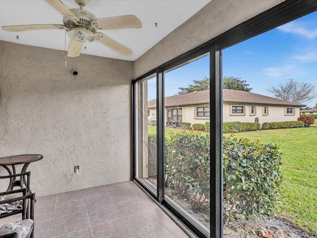 4951 Equestrian Circle A, Boynton Beach, FL 33436