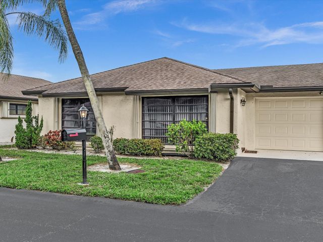 4951 Equestrian Circle A, Boynton Beach, FL 33436