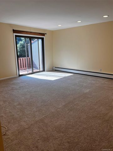 71 Richmond Boulevard 3B, Ronkonkoma, NY 11779