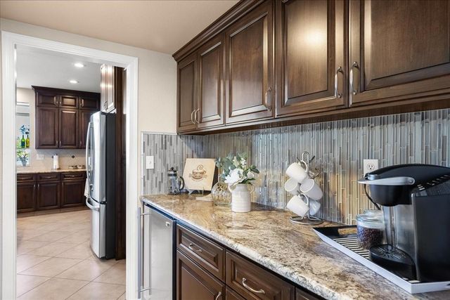 3909 Bay View Ct, Stockton, CA 95219