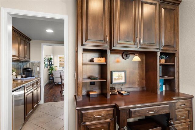 3909 Bay View Ct, Stockton, CA 95219