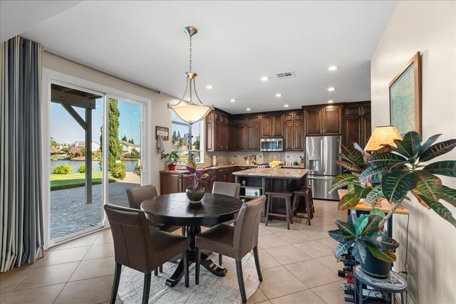 3909 Bay View Ct, Stockton, CA 95219