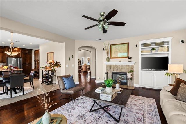 3909 Bay View Ct, Stockton, CA 95219