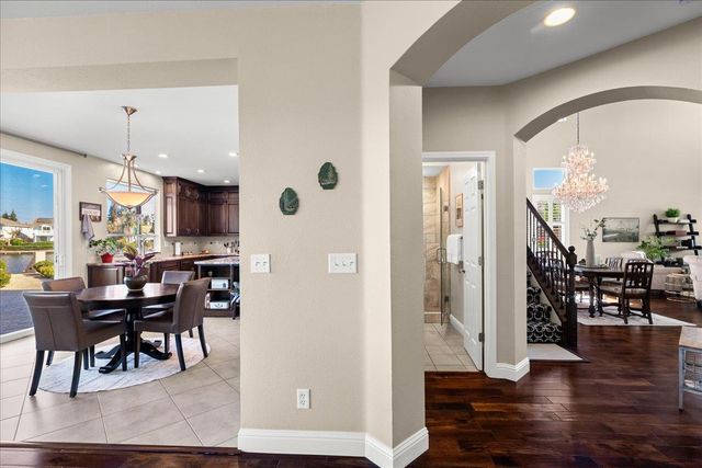 3909 Bay View Ct, Stockton, CA 95219