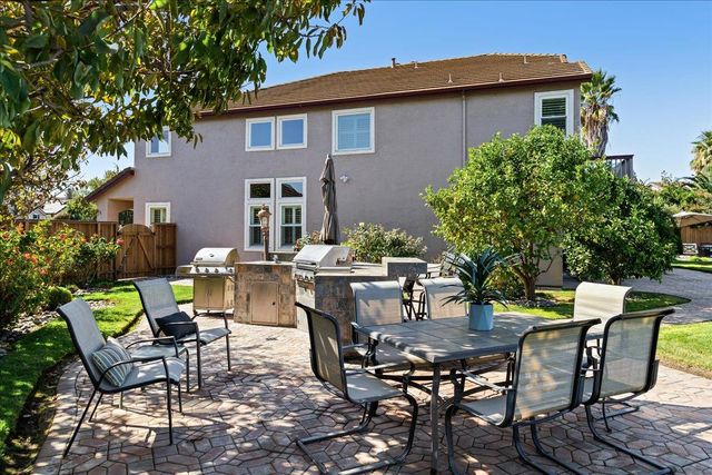 3909 Bay View Ct, Stockton, CA 95219