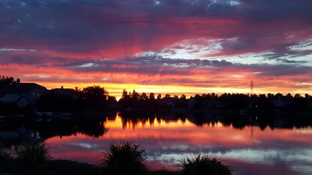 3909 Bay View Ct, Stockton, CA 95219