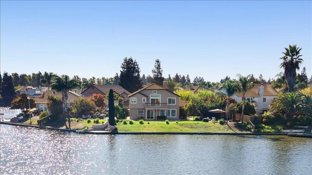 3909 Bay View Ct, Stockton, CA 95219