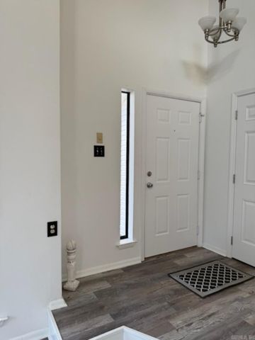 4 Mine Hill Drive, North Little Rock, AR 72118