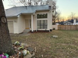 4 Mine Hill Drive, North Little Rock, AR 72118