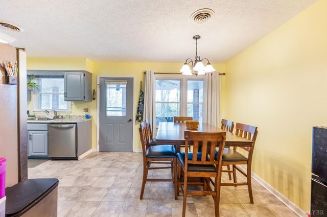 1108 Coolbrook Road, Bedford, VA 24523