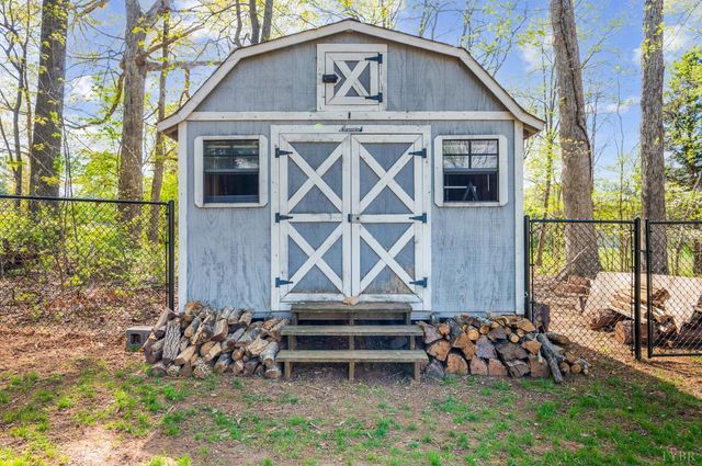 1108 Coolbrook Road, Bedford, VA 24523
