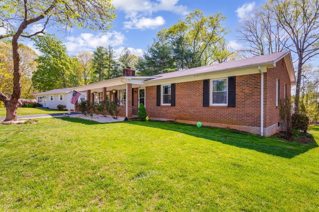 1108 Coolbrook Road, Bedford, VA 24523