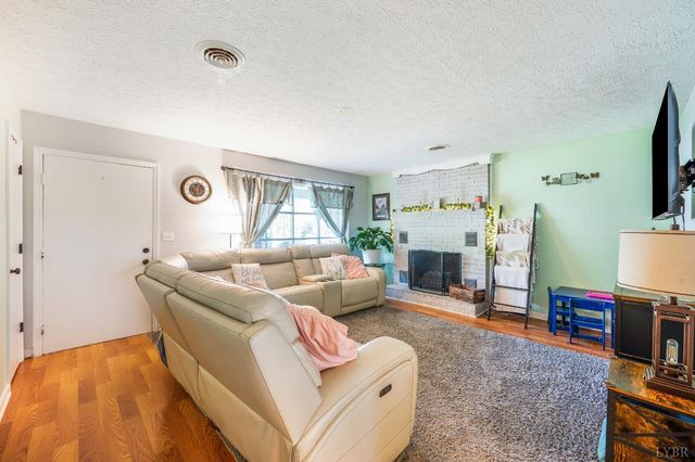 1108 Coolbrook Road, Bedford, VA 24523