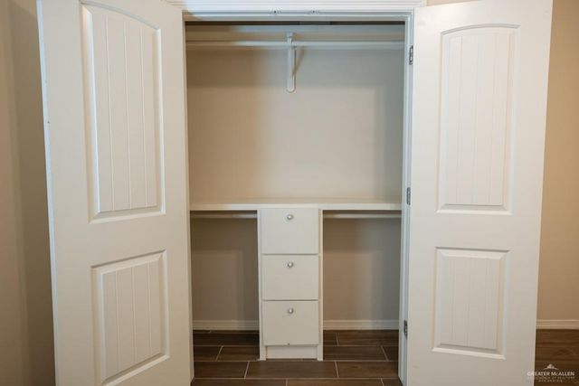 415 Carlisle Avenue, Edinburg, TX 78539