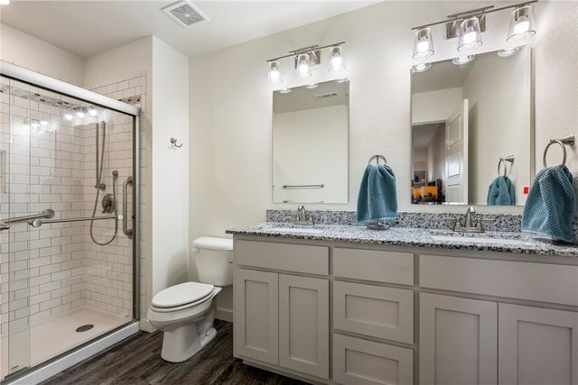 129 Granshire Drive, Bella Vista, AR 72714