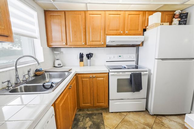 6650 Royal Palm Boulevard 104c, Margate, FL 33063