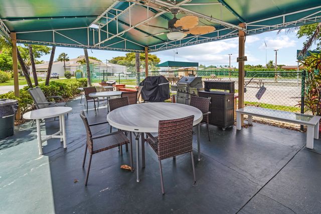 6650 Royal Palm Boulevard 104c, Margate, FL 33063