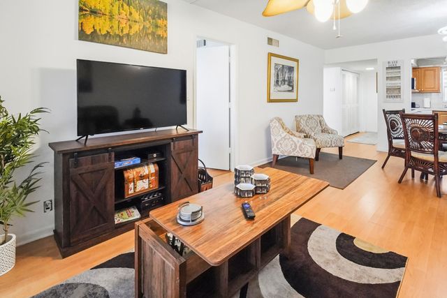 6650 Royal Palm Boulevard 104c, Margate, FL 33063