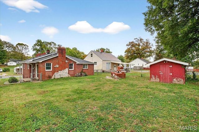 1227 Ridge Avenue, Collinsville, IL 62234