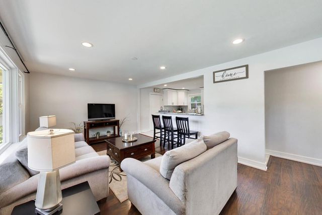 25378 W Park Court, Lake Villa, IL 60046