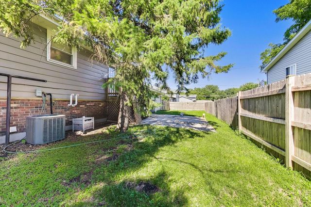 25378 W Park Court, Lake Villa, IL 60046