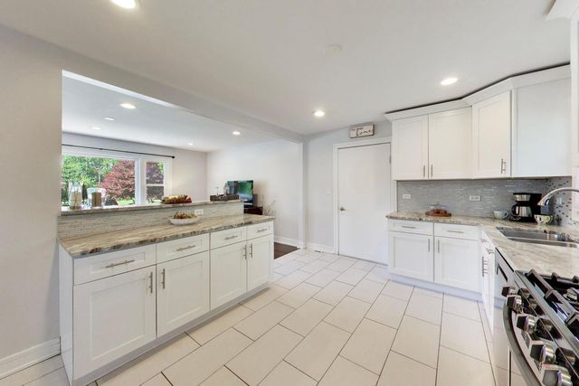 25378 W Park Court, Lake Villa, IL 60046