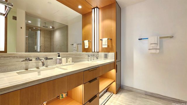 1100 Ala Moana Boulevard 3601, Honolulu, HI 96814